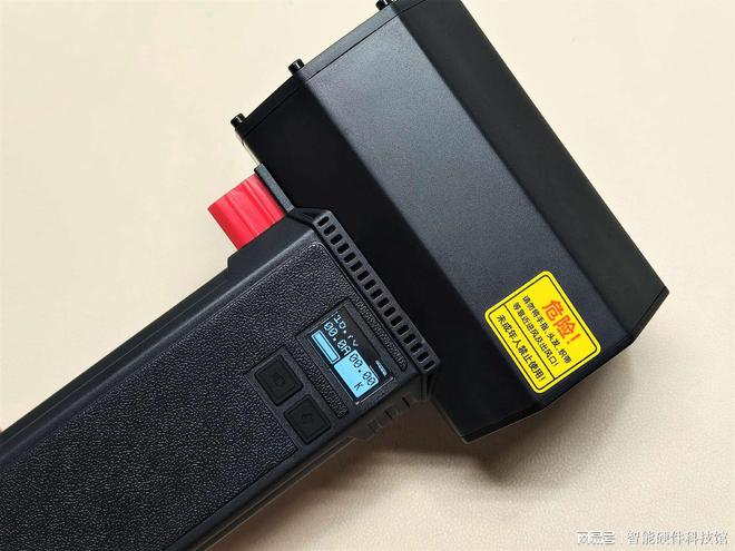 何为无刷涵道电机？菠萝君无刷暴风锤PK有刷涡轮风扇谁值得买？(图5)