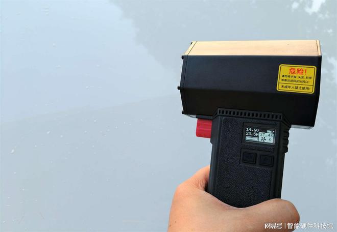 何为无刷涵道电机？菠萝君无刷暴风锤PK有刷涡轮风扇谁值得买？(图7)