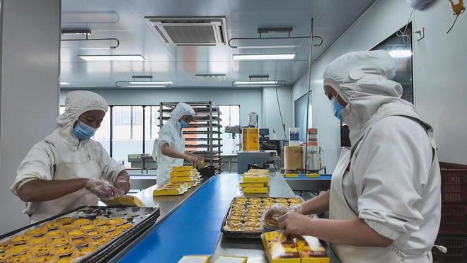 崇阳麦乐食品：“小蛋糕”做成富民“大产业”(图1)