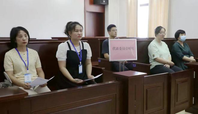 九游体育网站：这起食品包装标签引发的案件“当庭调解+现场履行”宿法直播间(图1)