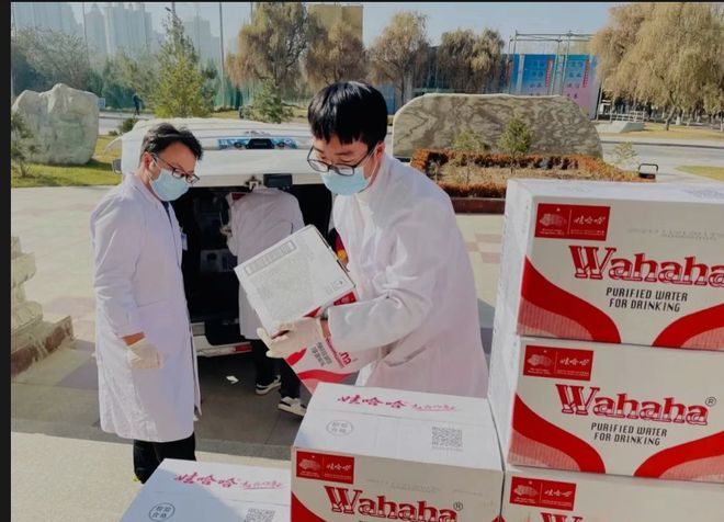 揭秘：哇哈哈产品为何都用“纸箱子”包装？真相让我热泪盈眶(图10)