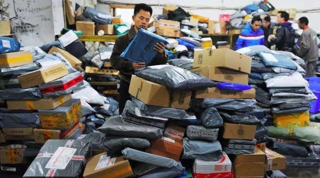 瓦楞纸库存“告急”？你随手扔掉的“快递盒”今年或将“涨价”