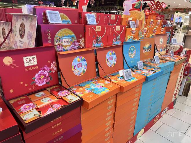 食品包装新国标实施厦门月饼包装普遍“瘦身”(图2)