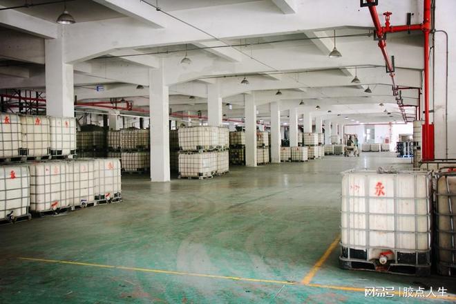 九游体育：纸管胶、纸箱胶、纸芯胶：可持续包装的生态创新之路(图5)