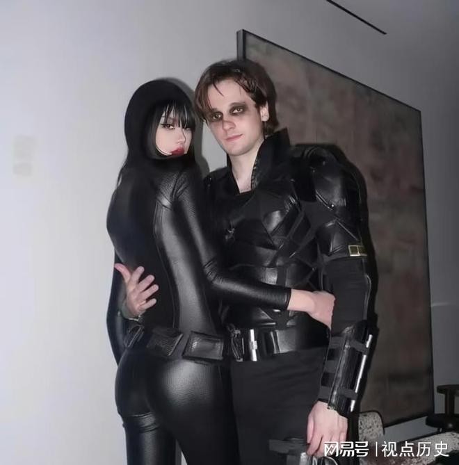 九游体育网站：杨澜女儿吴所惧都这么大了和白人男友玩cos太有爱