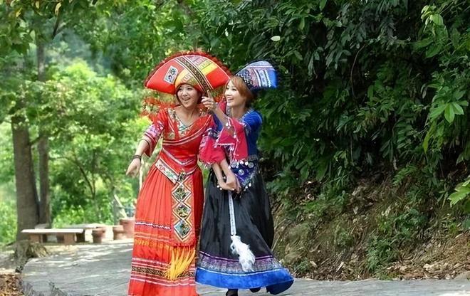 越南在民族划分上为何把汉族分为三个民族？看完涨知识了！(图2)