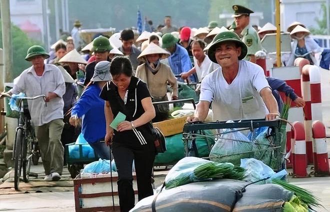 越南在民族划分上为何把汉族分为三个民族？看完涨知识了！(图4)