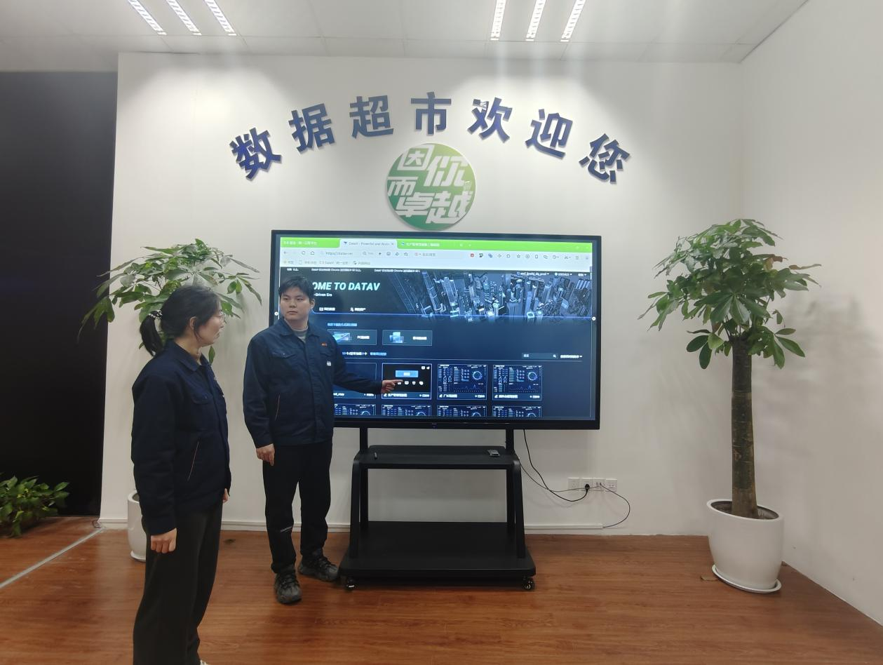 九游体育：江苏中烟徐州卷烟厂：管理、装备、数据齐升级打造智能工厂