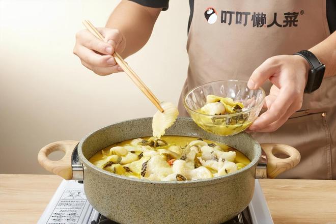 年入10亿元拿下抖音第一叮叮懒人菜却说：“押注抖音是被迫的(图2)