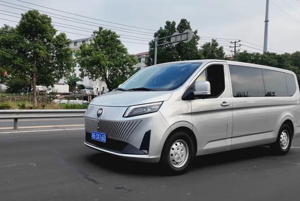 九游体育网站：图雅诺大V助力韩永军水钻运输业务熠熠生辉卡车之友网(图2)