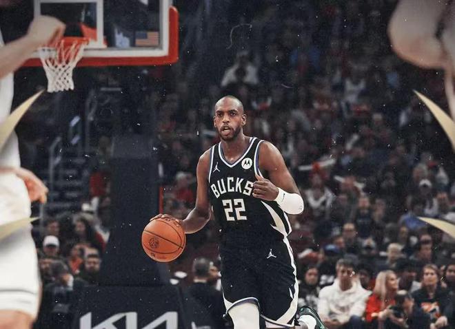 九游体育网站：雄鹿爆冷惜败公牛：利拉德复出29+11吉迪三双武切破16000分(图3)