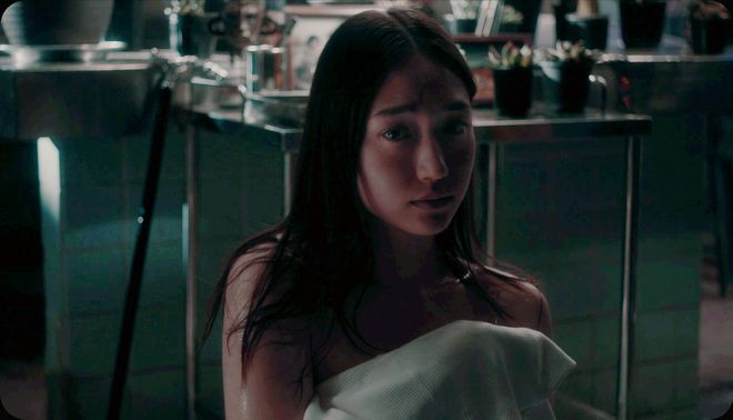 九游体育：日本限制级电影推荐只为看00后女星白本彩奈为艺术献身(图6)