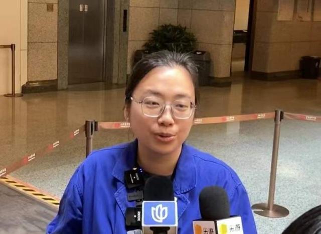 九游体育：古埃及文明大展90箱文物抵沪法老巨像和彩绘人形棺开箱(图2)