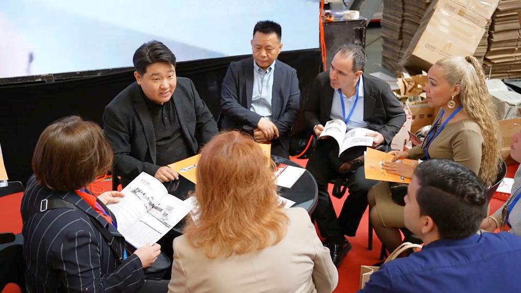 九游体育网站：迎难而上主动作为——透视中国经济的韧性和活力(图9)