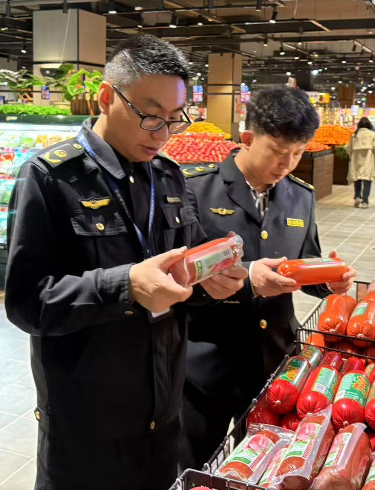 江西省南城县市场监管局开展节日食品安全专项检查