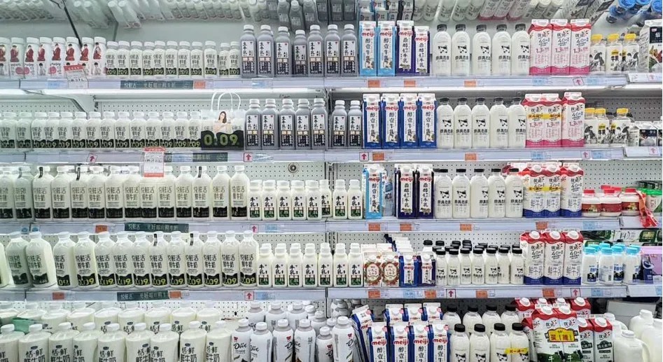 九游体育网站：“每卖两瓶就有一瓶是它”！老牌企业孵化新品牌六年问鼎第一