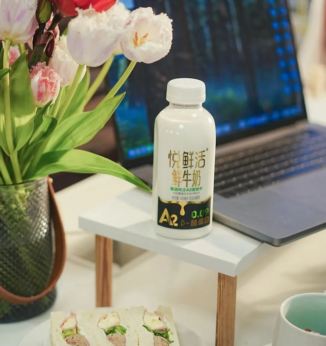 九游体育网站：“每卖两瓶就有一瓶是它”！老牌企业孵化新品牌六年问鼎第一(图5)