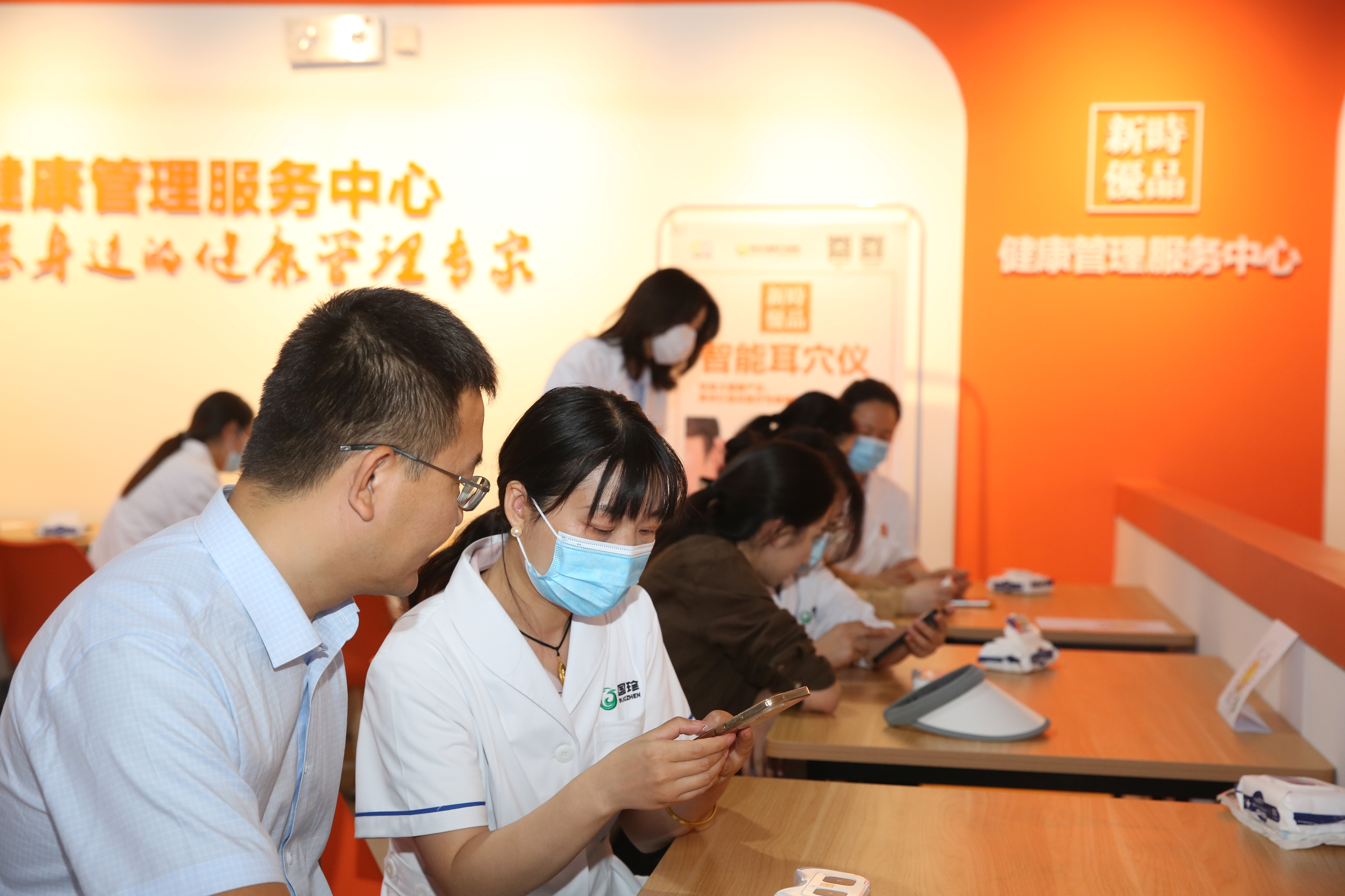 绿色为底健康为墨擘画三十载风华——走进新时代健康产业（集团）有限公司(图3)