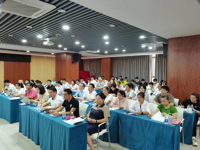 海南省食品安全协会成功举办食品标签标识新法规新标准专题讲座(图3)