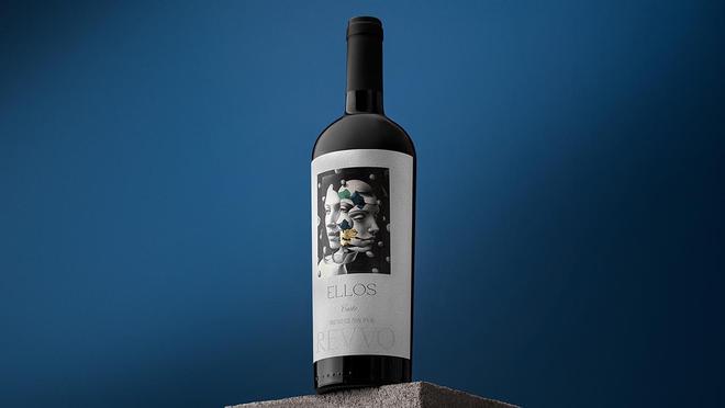 九游体育：艺术化红酒标签设计：让红酒包装成为品牌的价值放大器。(图4)