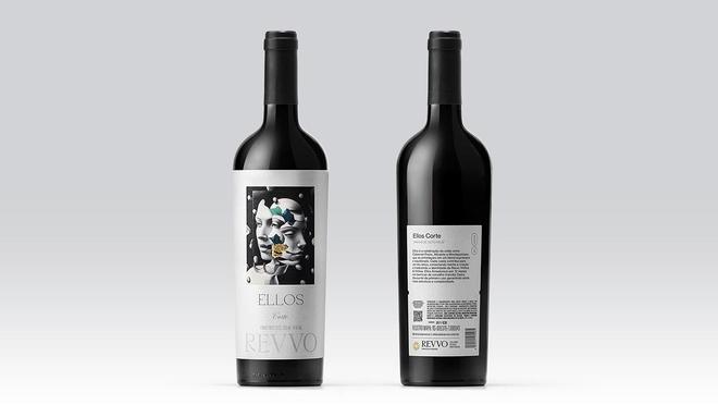 九游体育：艺术化红酒标签设计：让红酒包装成为品牌的价值放大器。(图2)